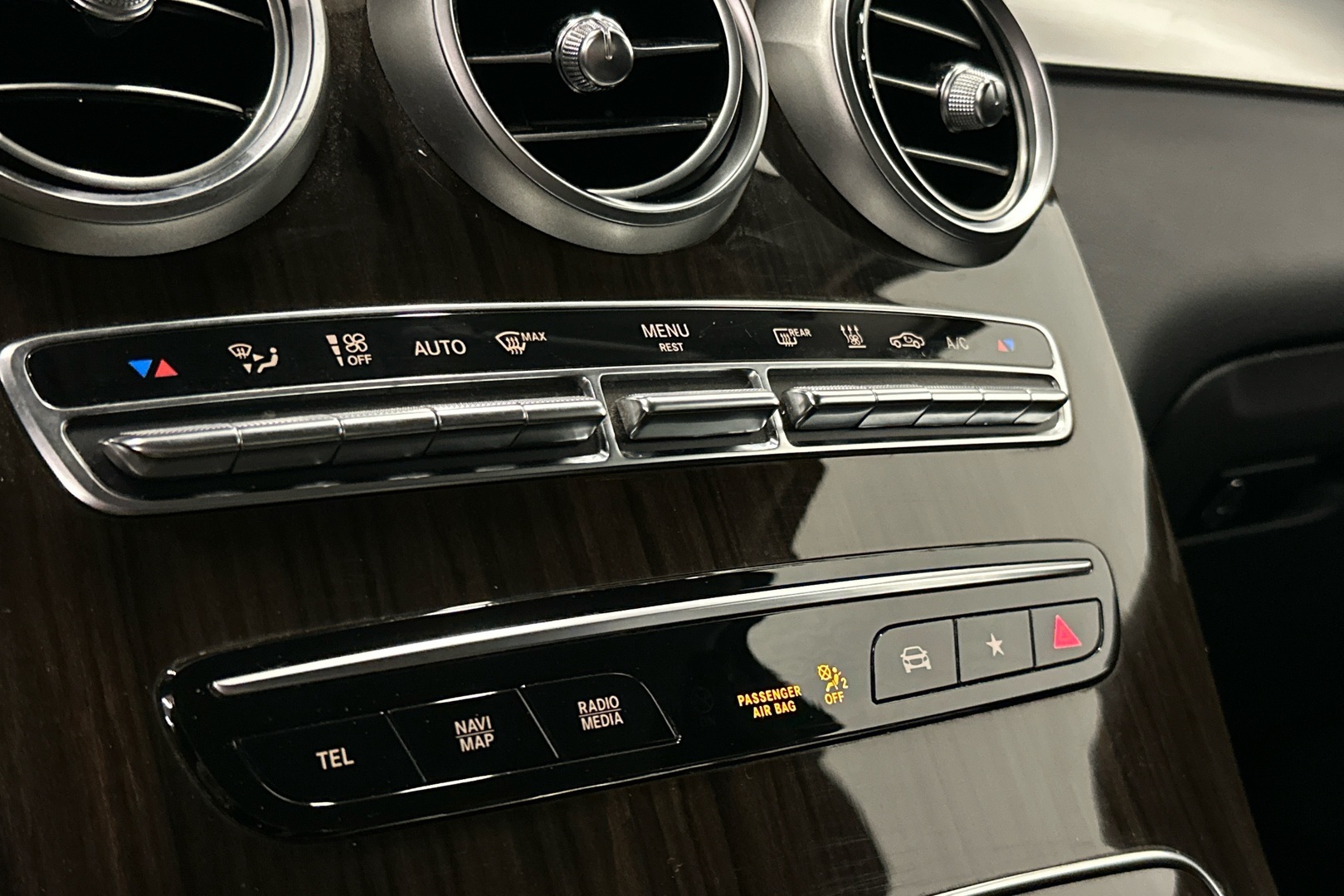 MERCEDES-BENZ GLC 2021