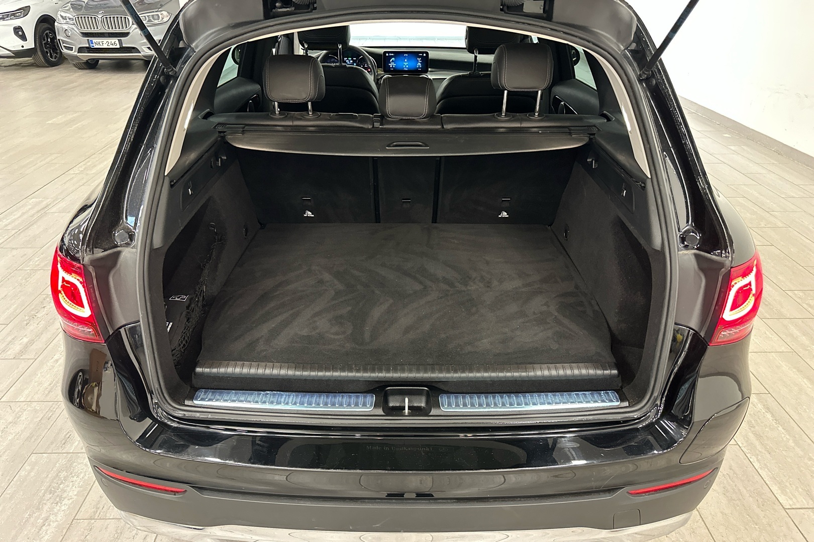 MERCEDES-BENZ GLC 2021