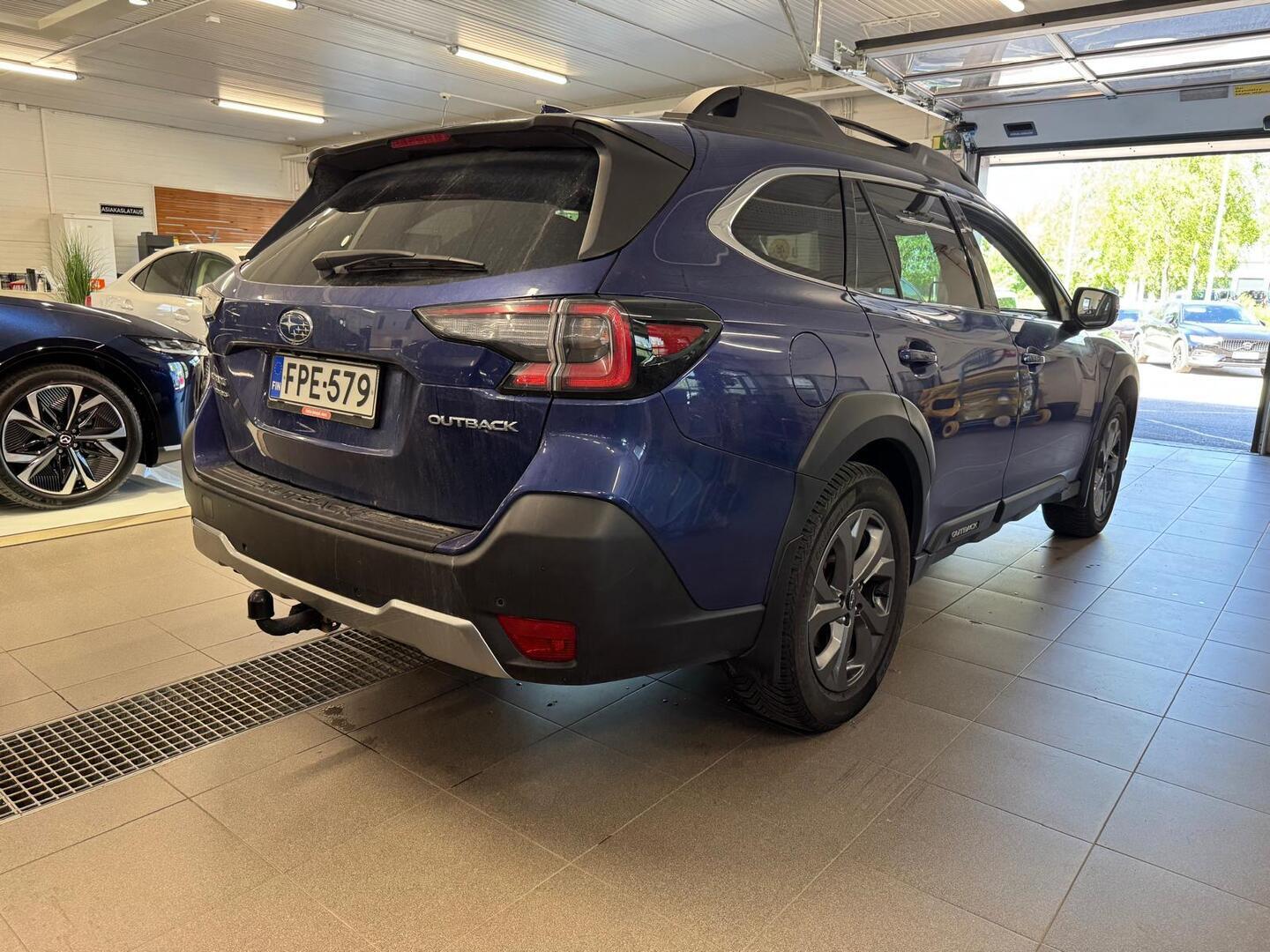 SUBARU Outback 2022