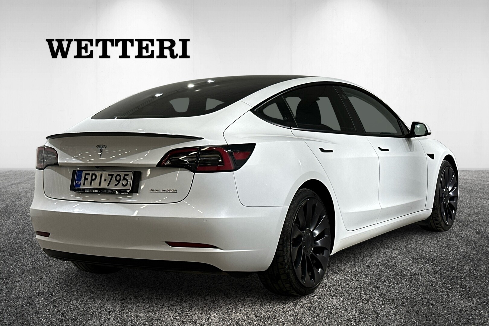 TESLA Model 3 2021