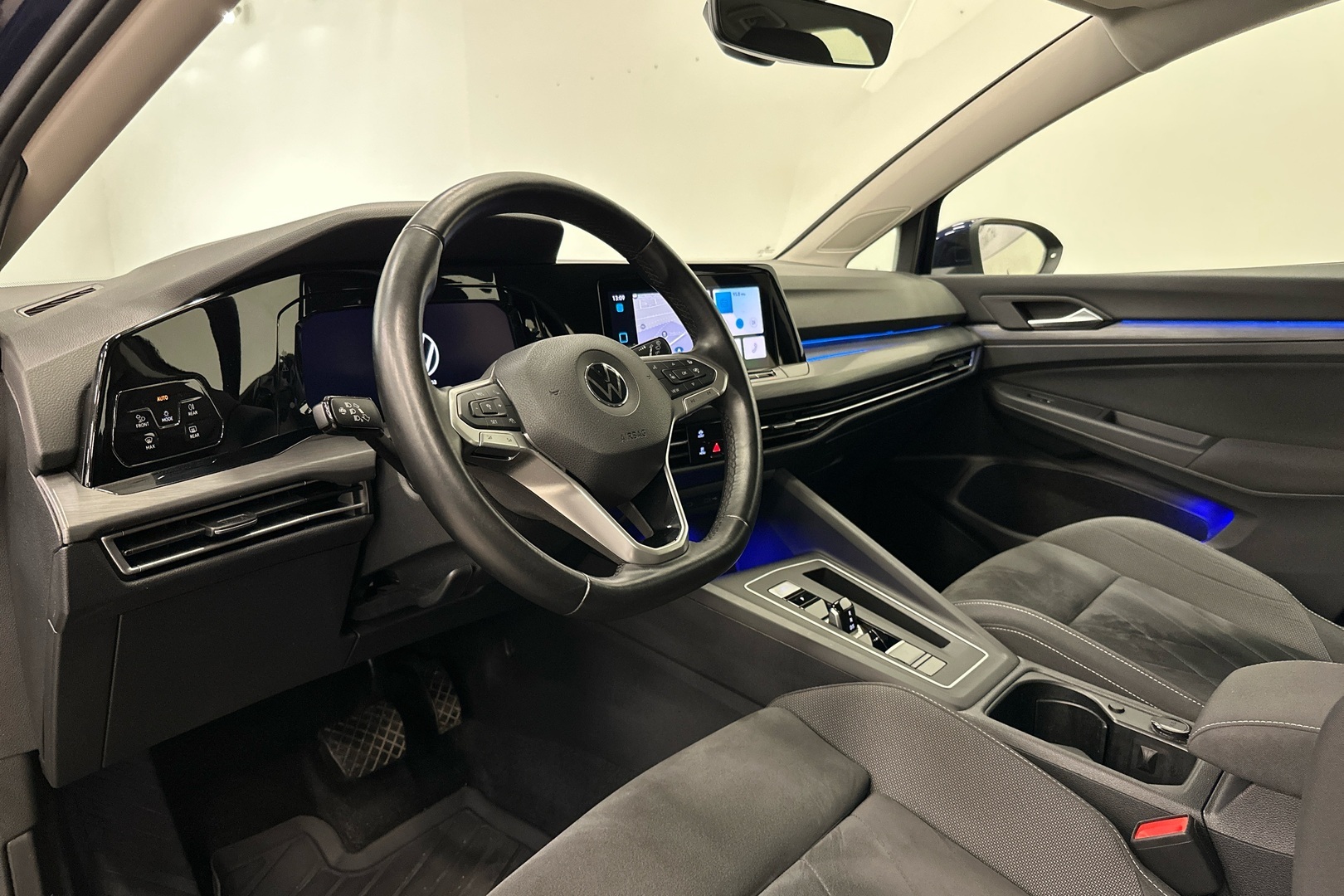 VOLKSWAGEN Golf 2020