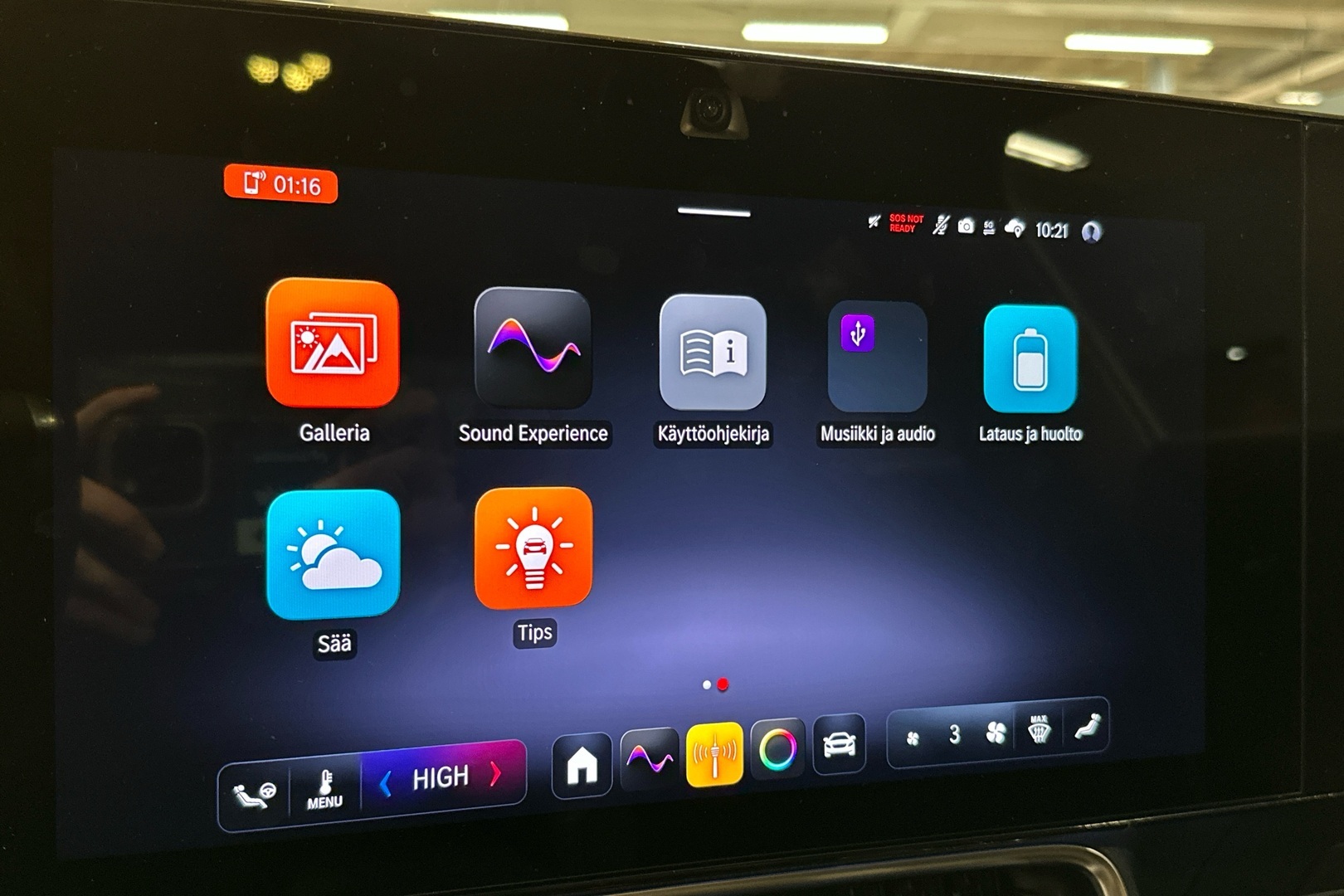 MERCEDES-BENZ CLA 2025