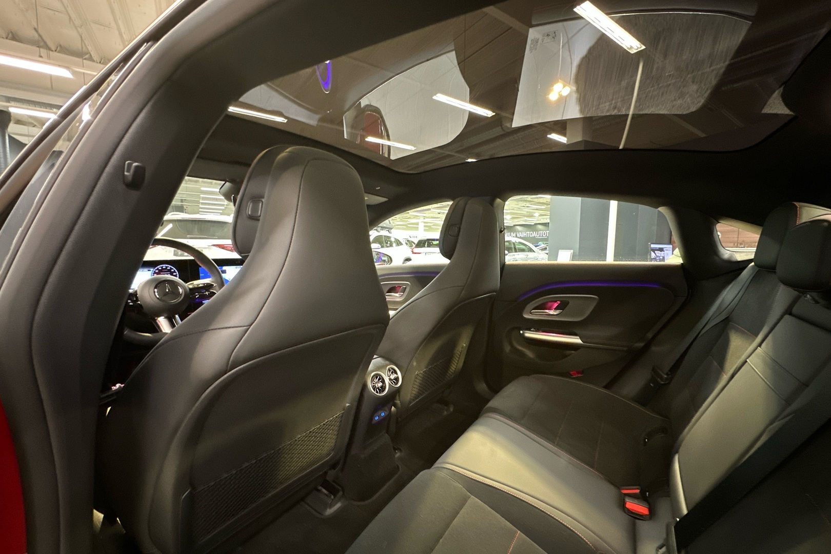 MERCEDES-BENZ CLA 2025