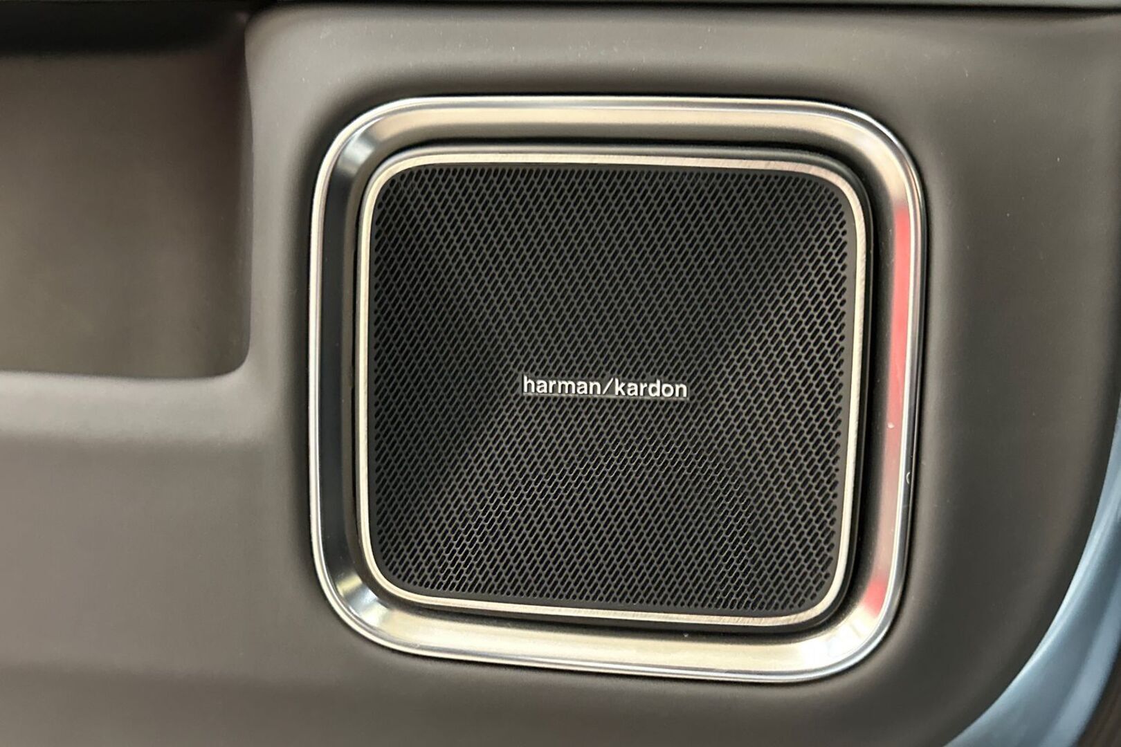 POLESTAR 4 2026