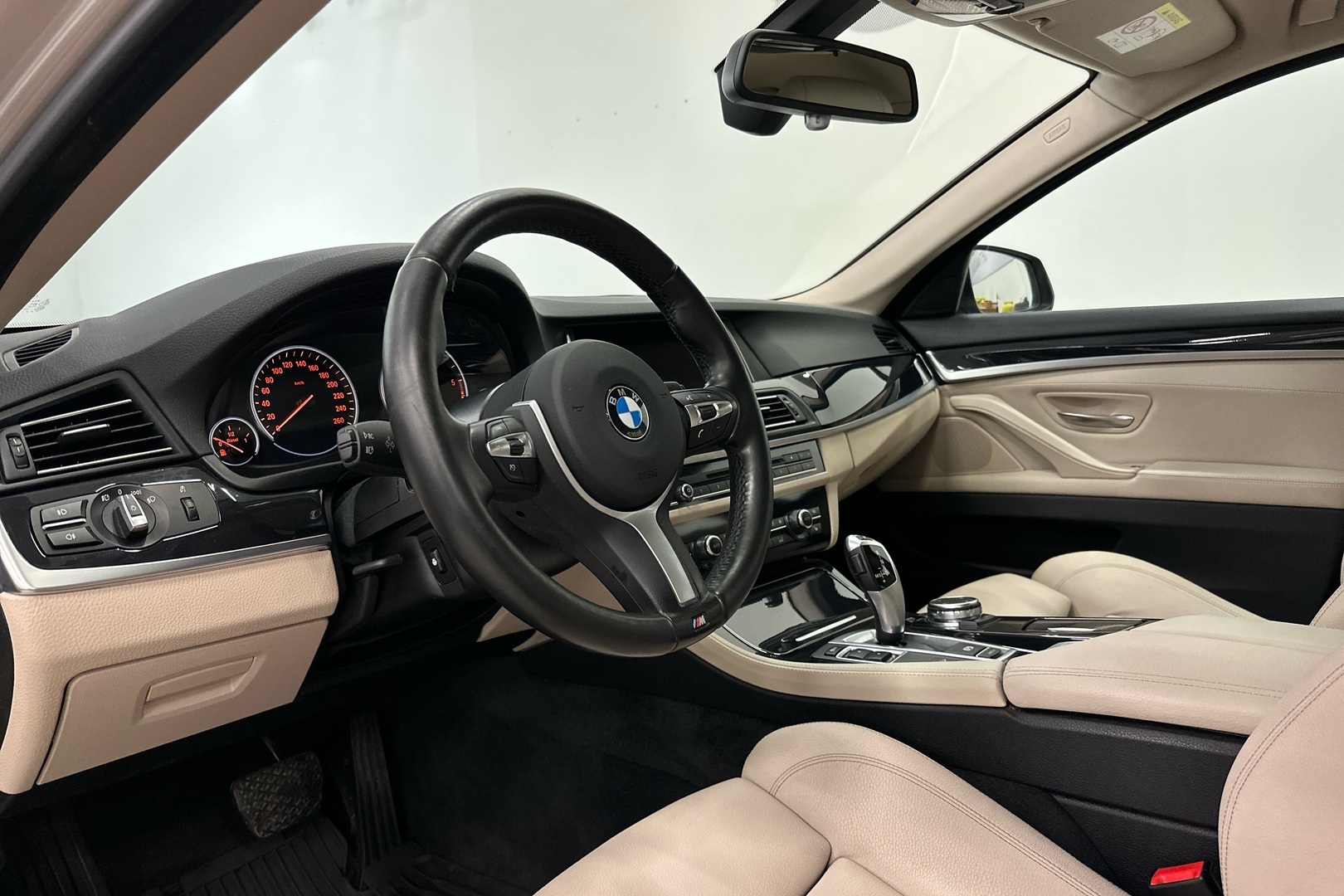 BMW 530 2016