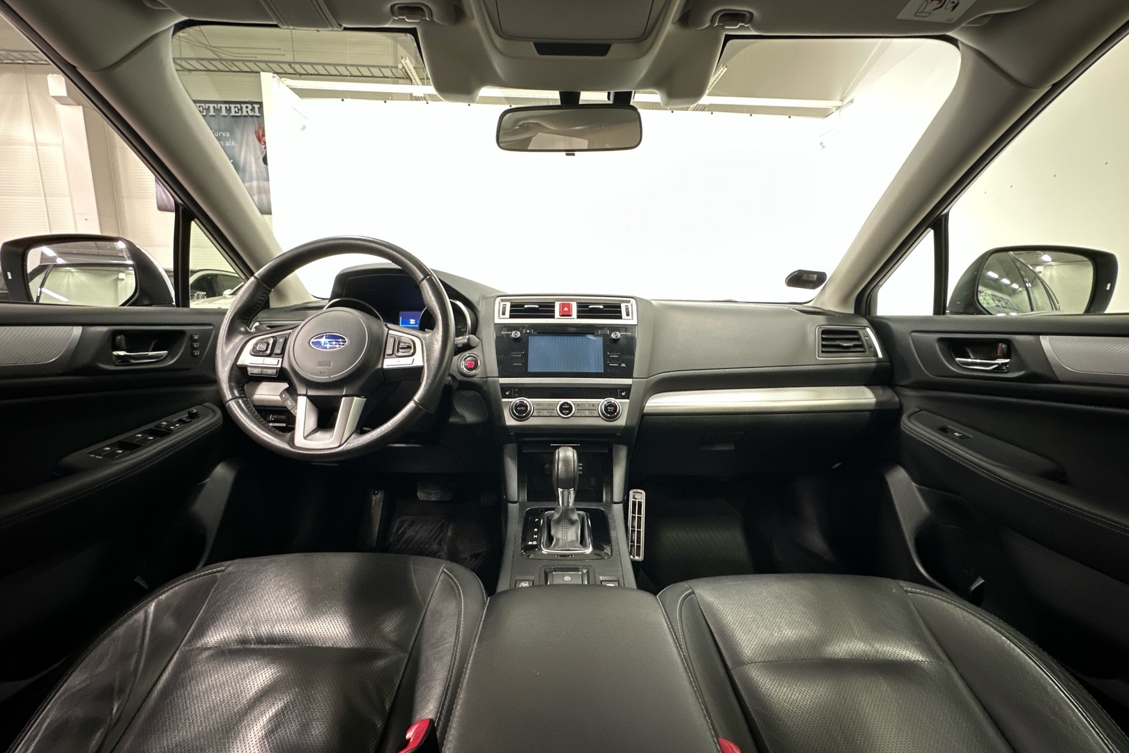 SUBARU Outback 2016