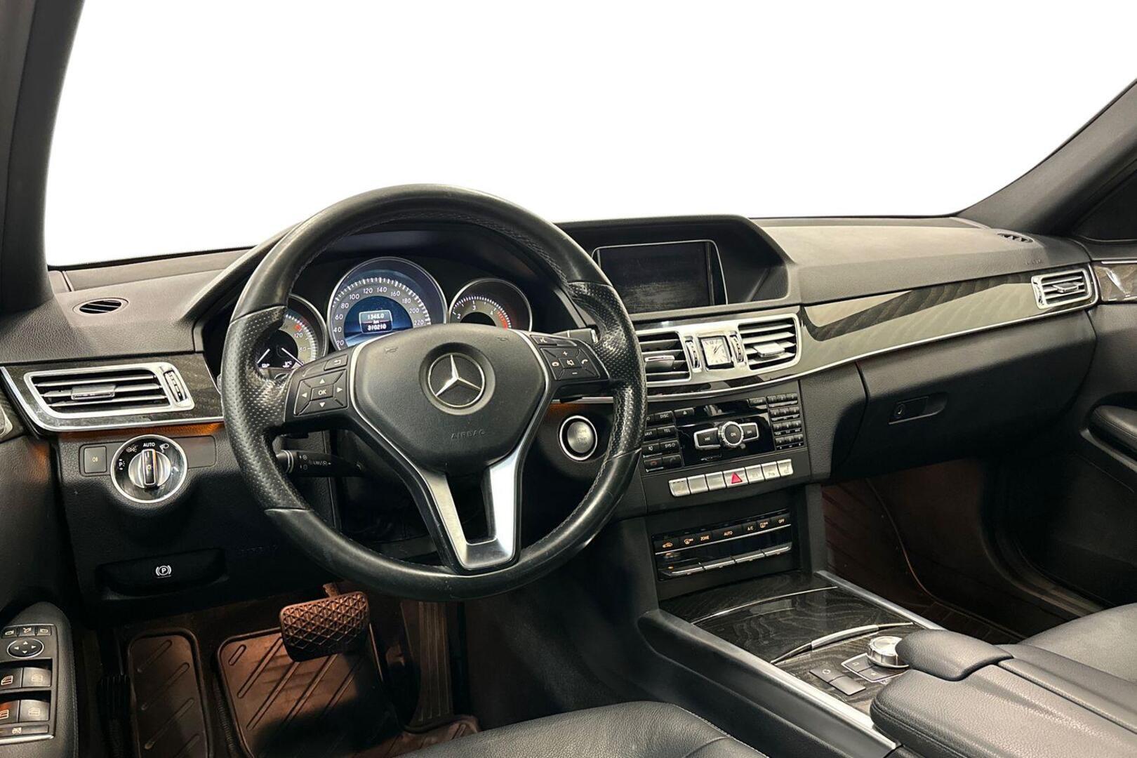 MERCEDES-BENZ E 2014