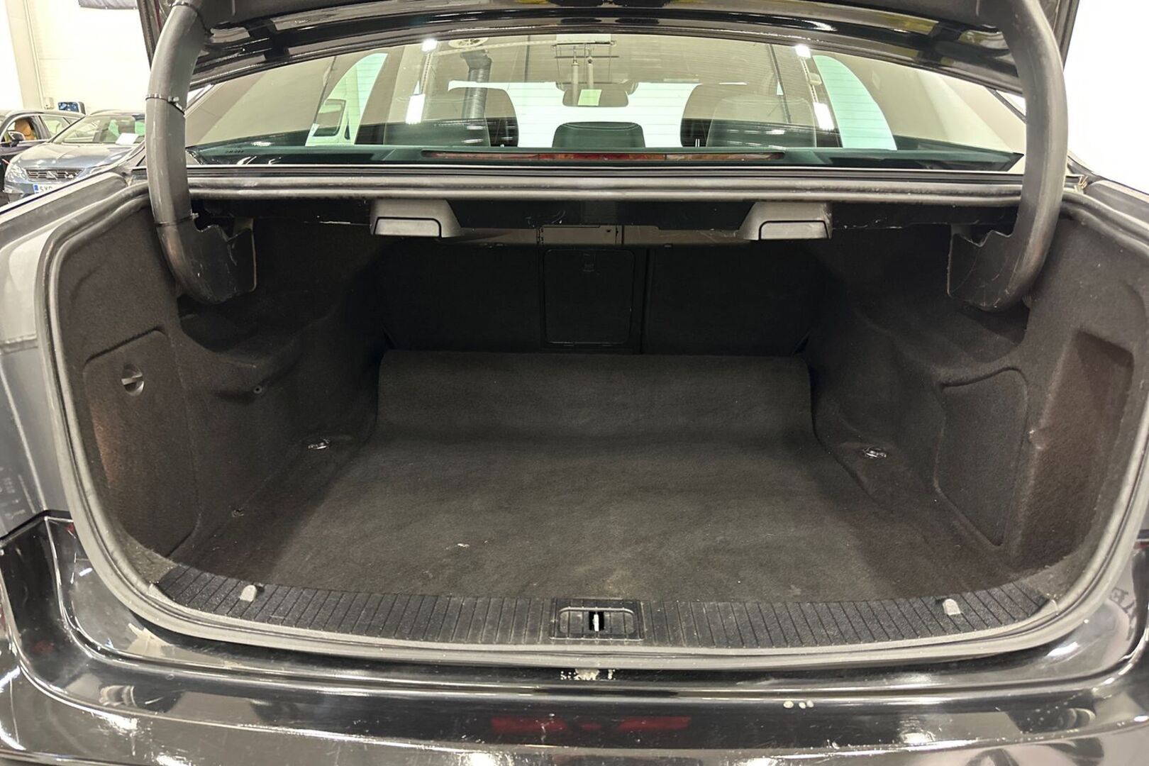 MERCEDES-BENZ E 2014
