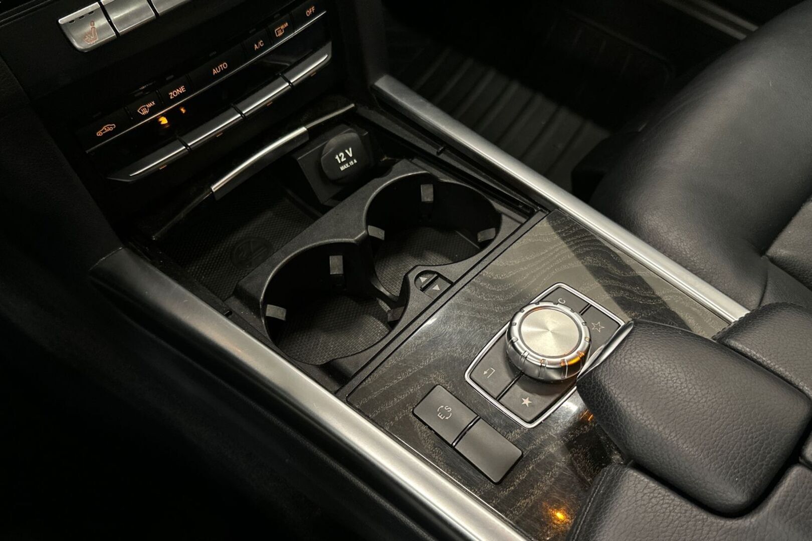 MERCEDES-BENZ E 2014