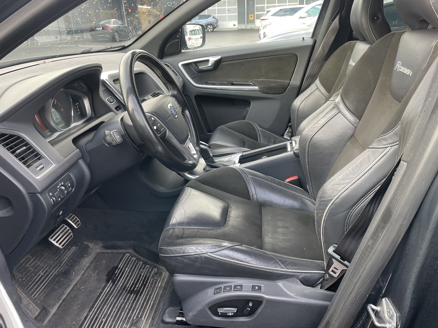 VOLVO XC60 2014
