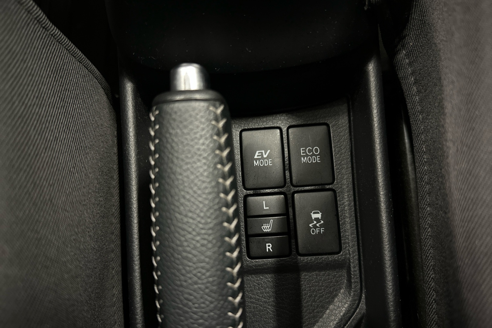 TOYOTA Yaris 2019