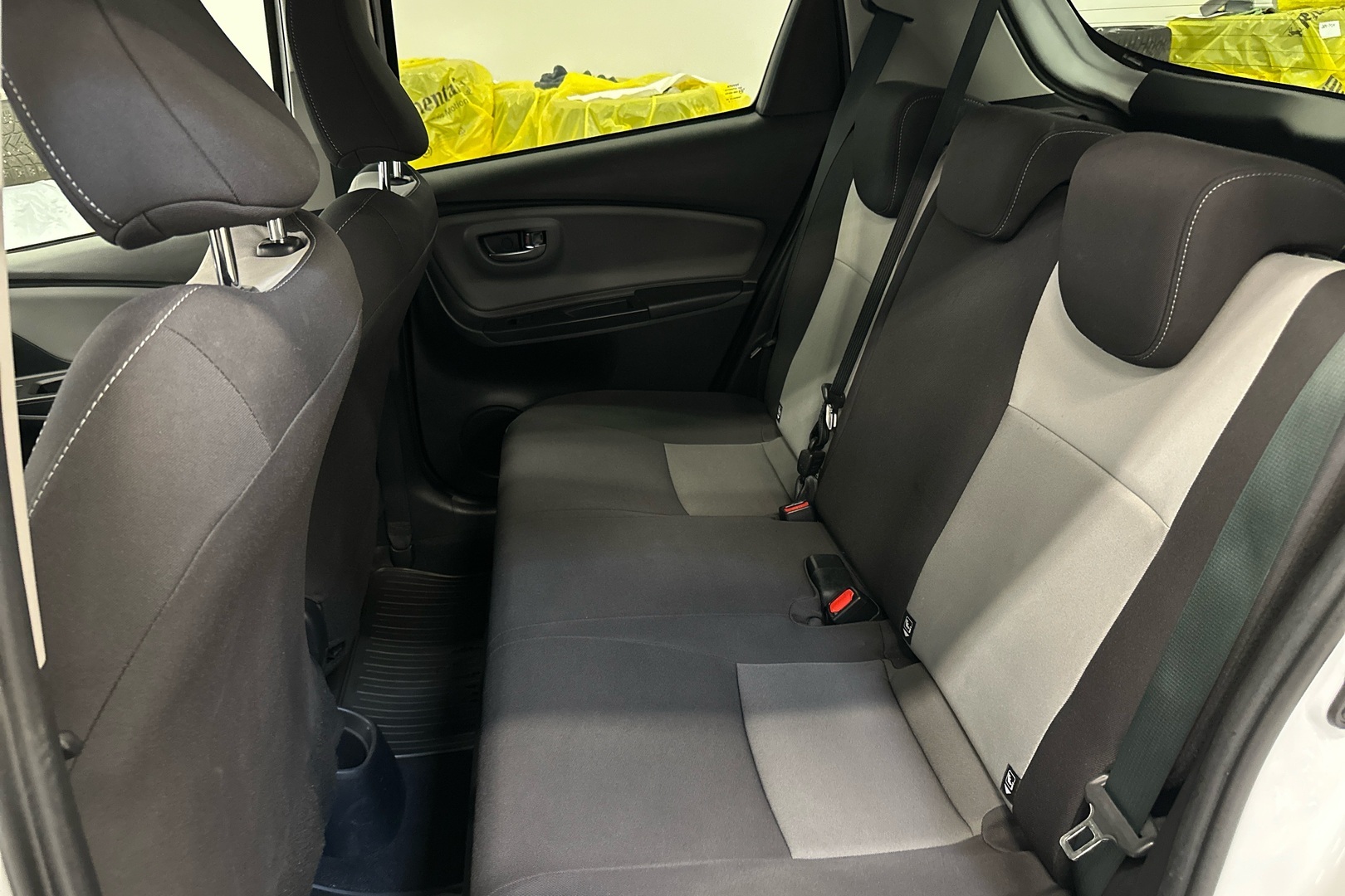 TOYOTA Yaris 2019