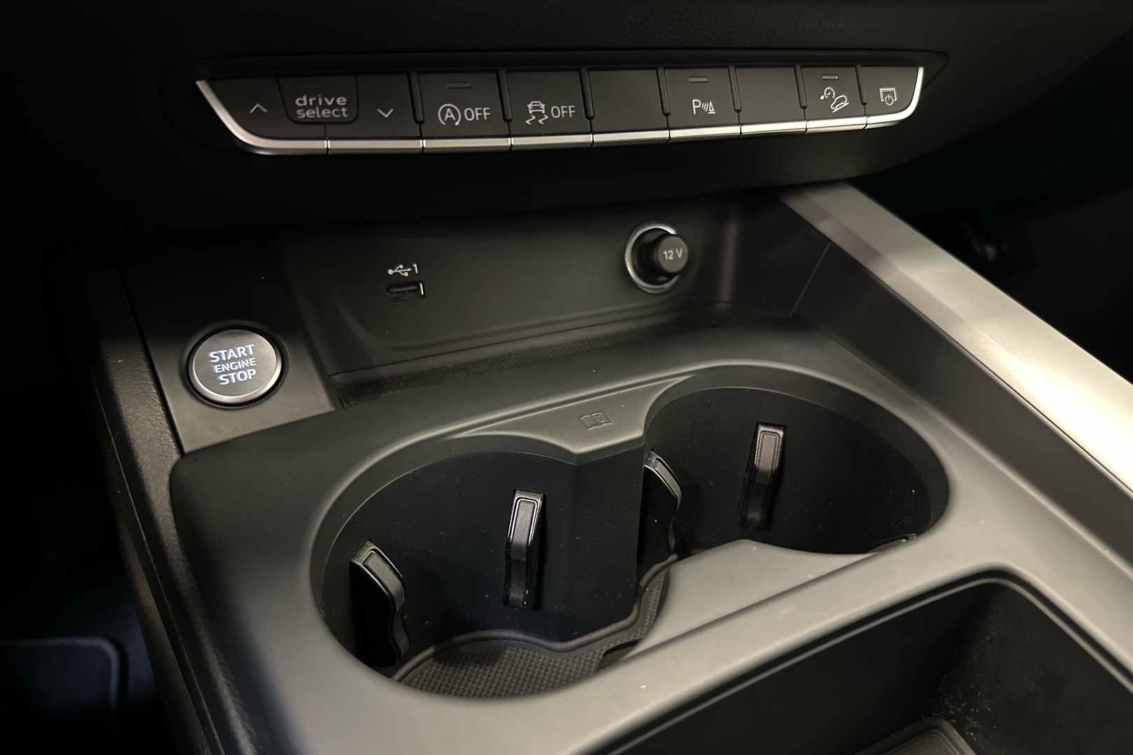 AUDI A4 allroad quattro 2020