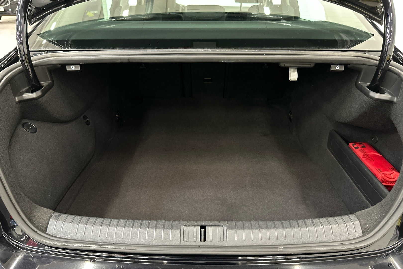 VOLKSWAGEN Passat 22