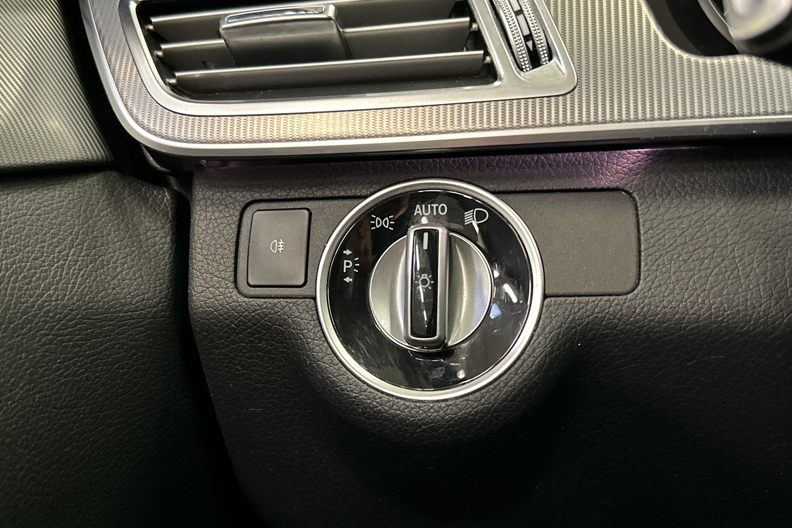 MERCEDES-BENZ E 2014