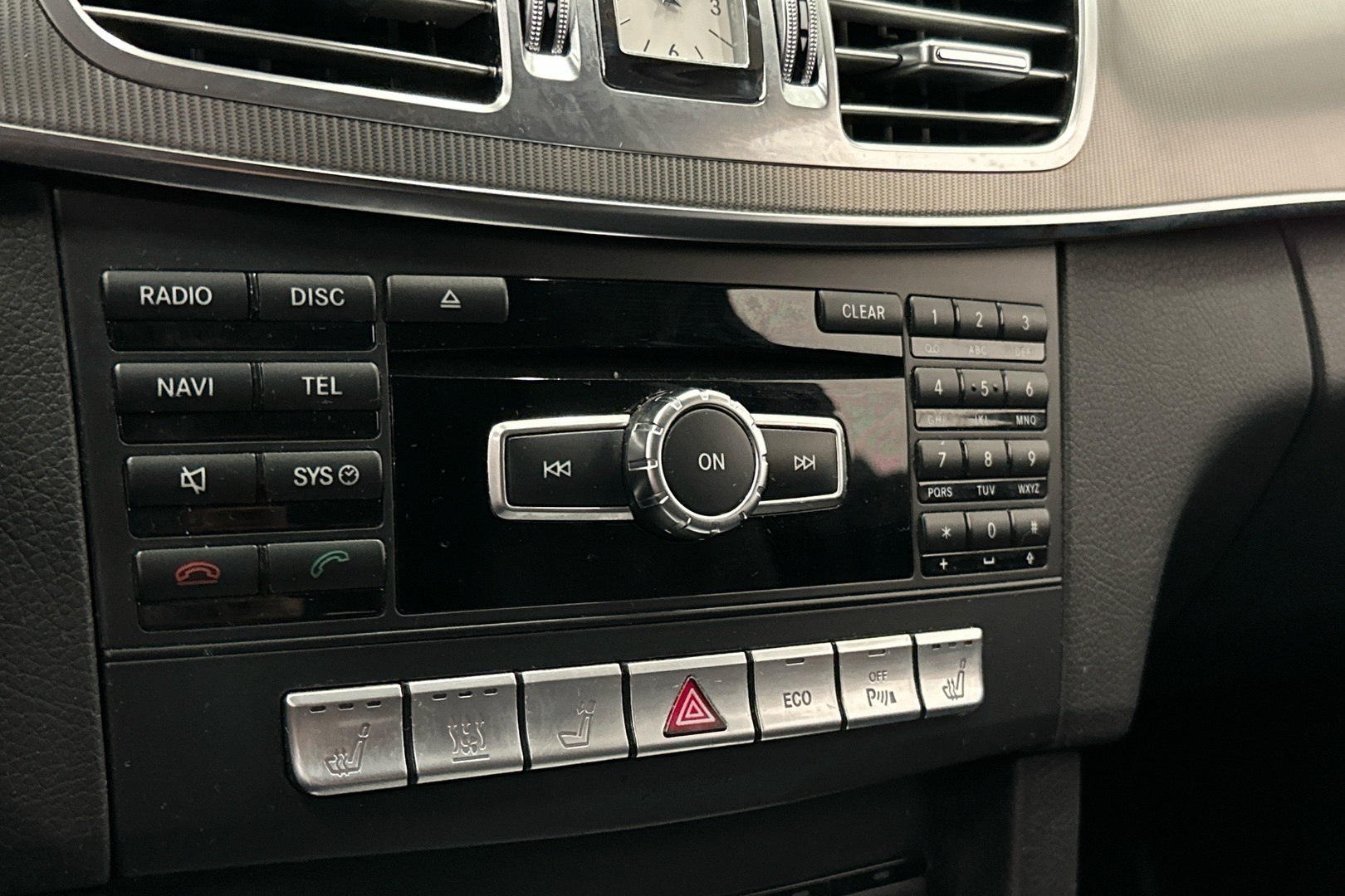 MERCEDES-BENZ E 2014