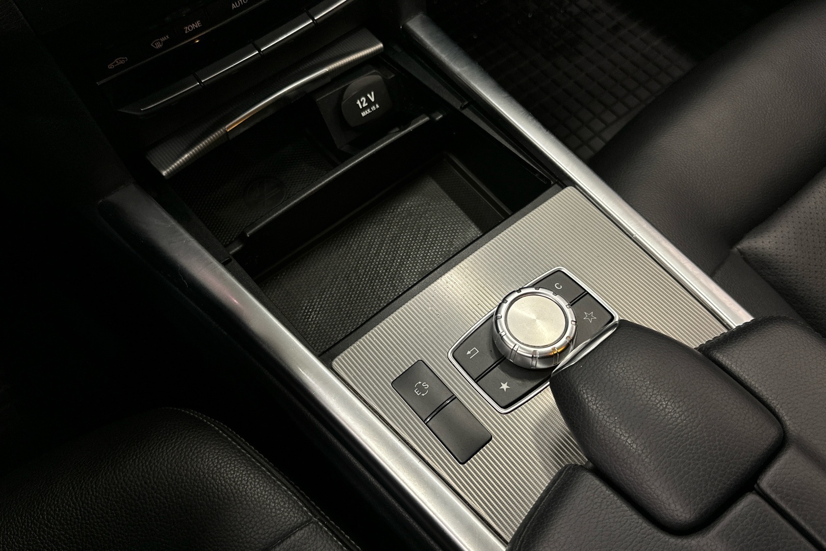 MERCEDES-BENZ E 2014