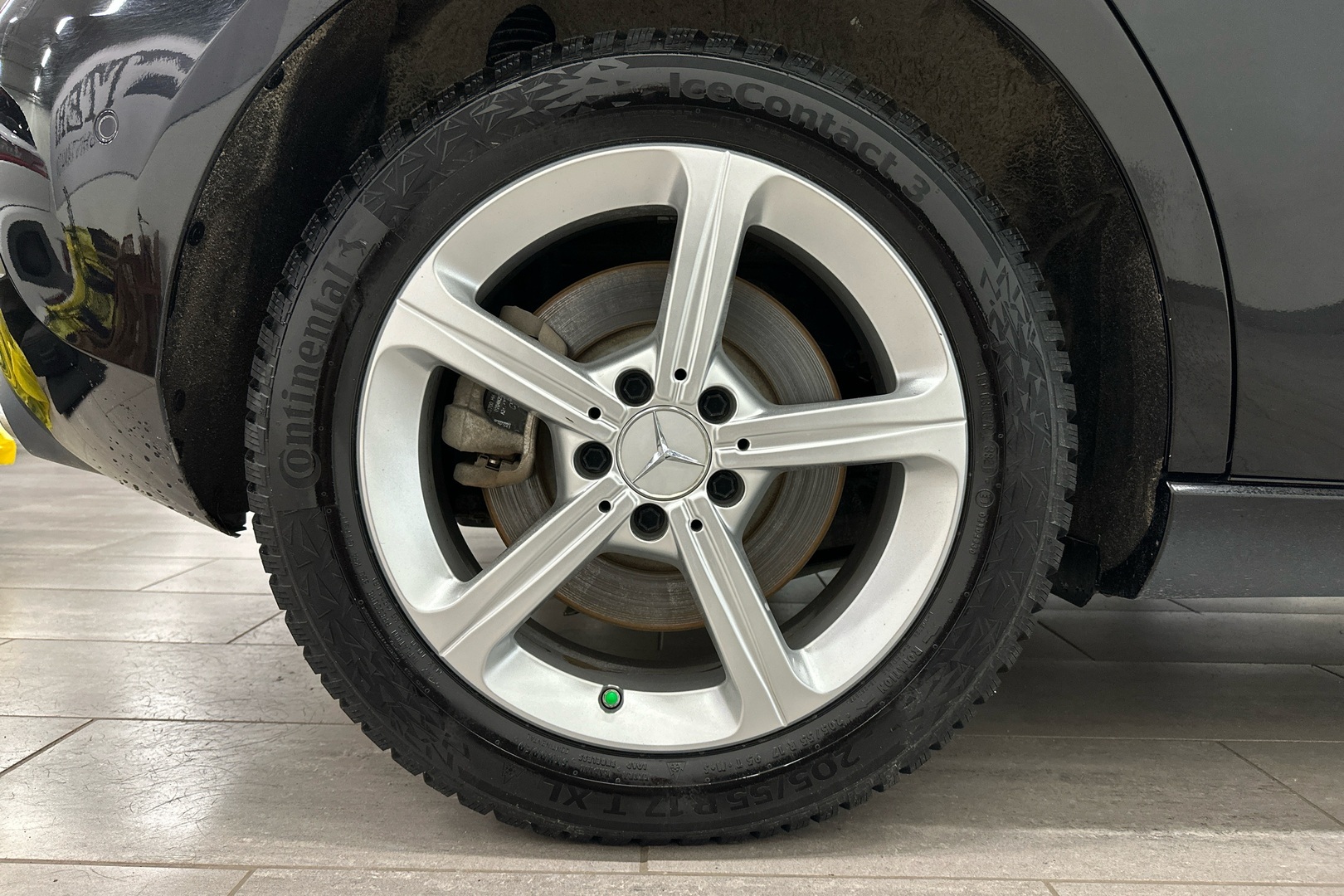 MERCEDES-BENZ A 2022