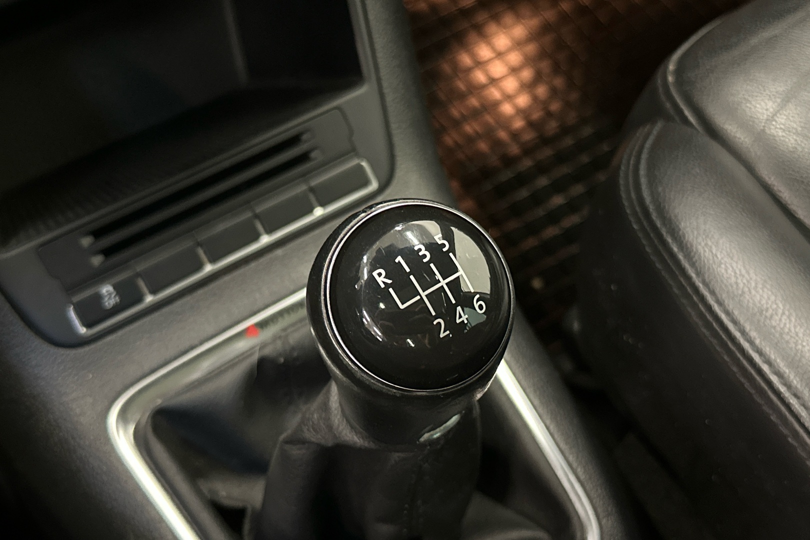 VOLKSWAGEN Tiguan 2013