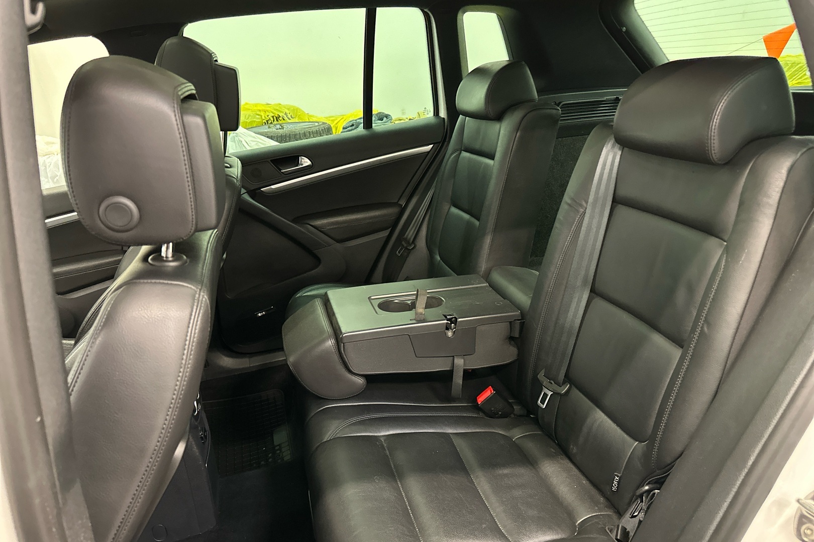 VOLKSWAGEN Tiguan 2013