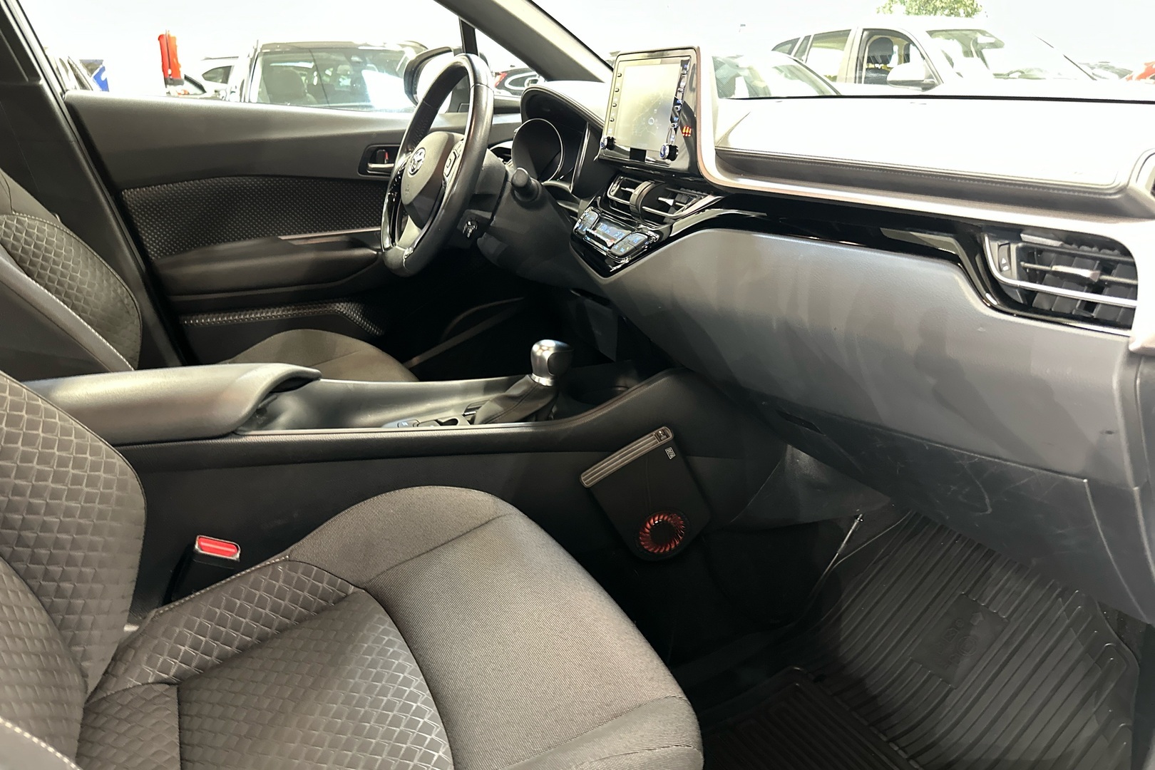 TOYOTA C-HR 2022