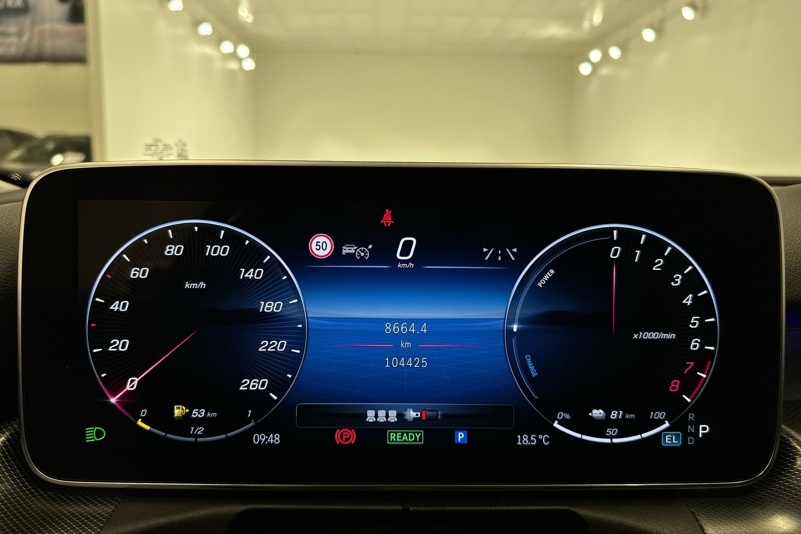 MERCEDES-BENZ C 2023