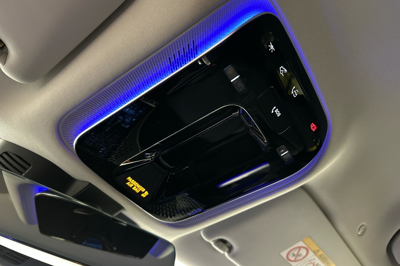 MERCEDES-BENZ C 2023