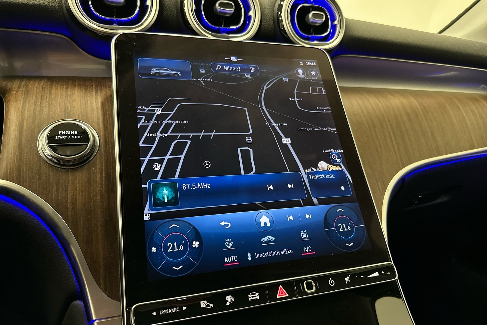 MERCEDES-BENZ GLC 2023