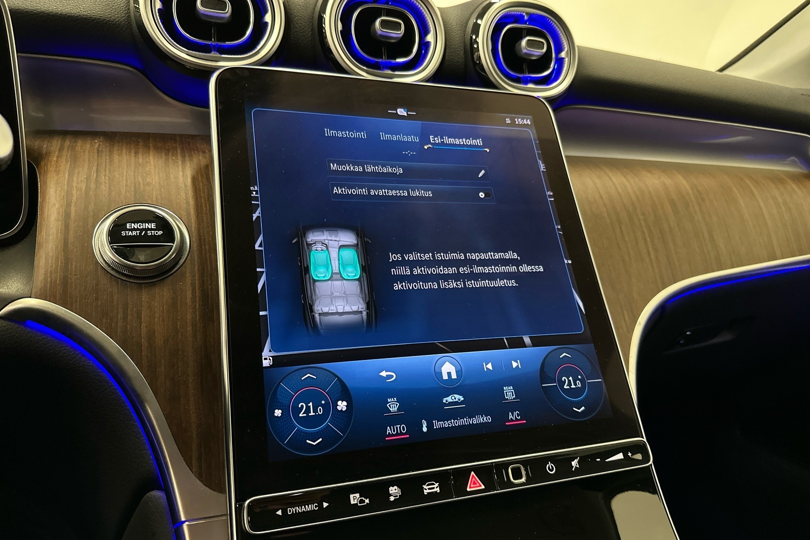 MERCEDES-BENZ GLC 2023