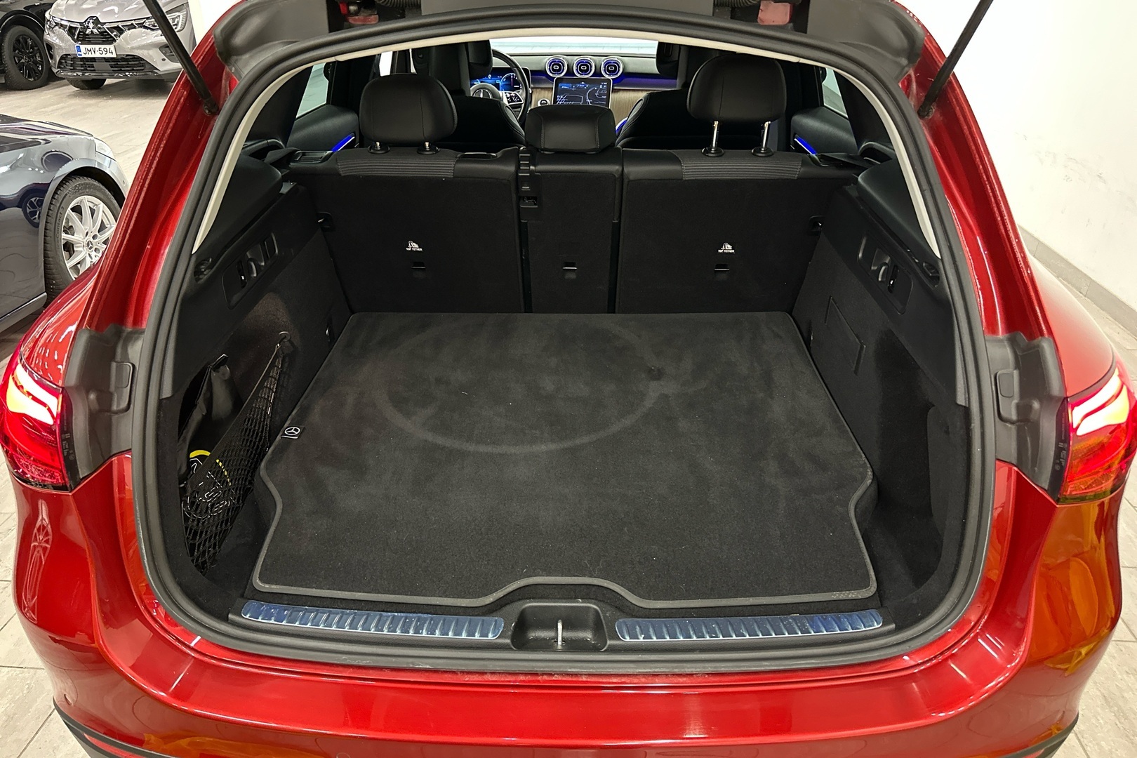 MERCEDES-BENZ GLC 2023