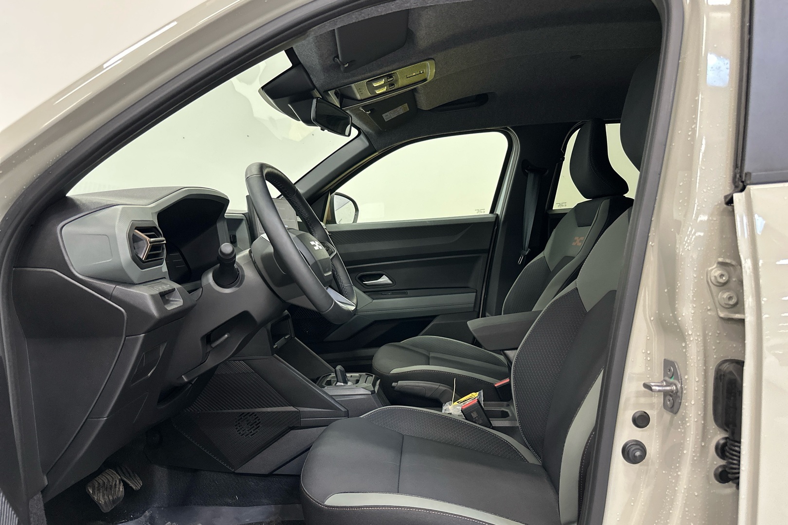 DACIA DUSTER 2025
