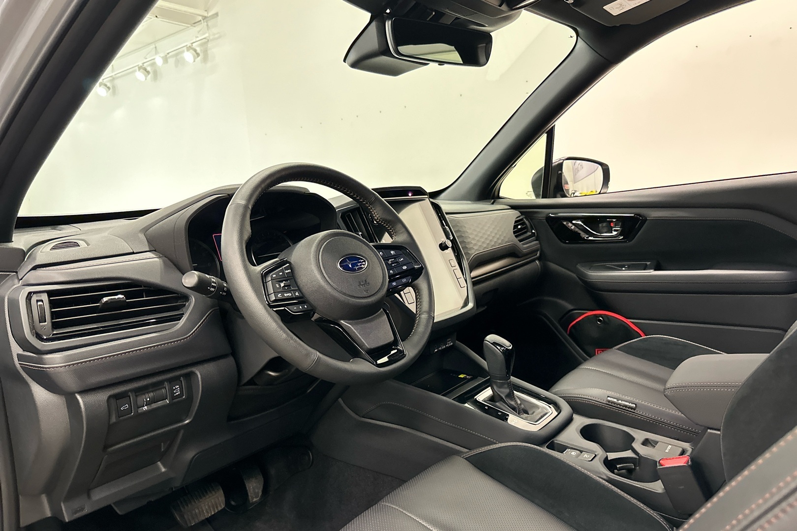 SUBARU Forester 2025