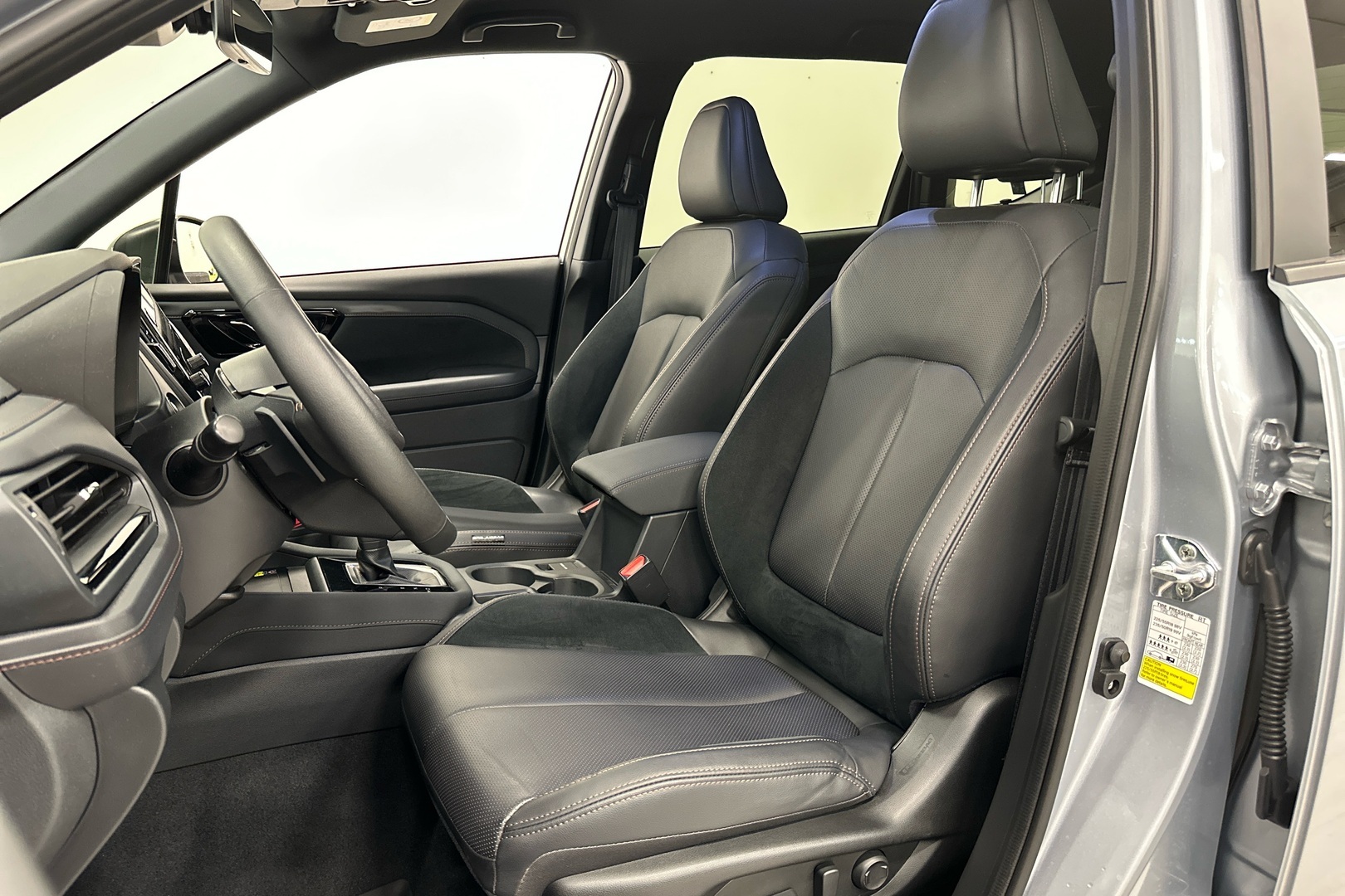 SUBARU Forester 2025