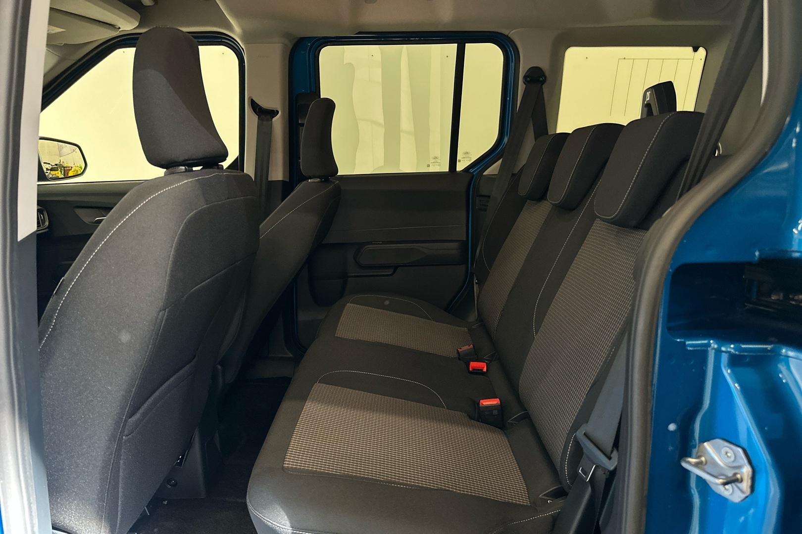 FORD TOURNEO COURIER 2025