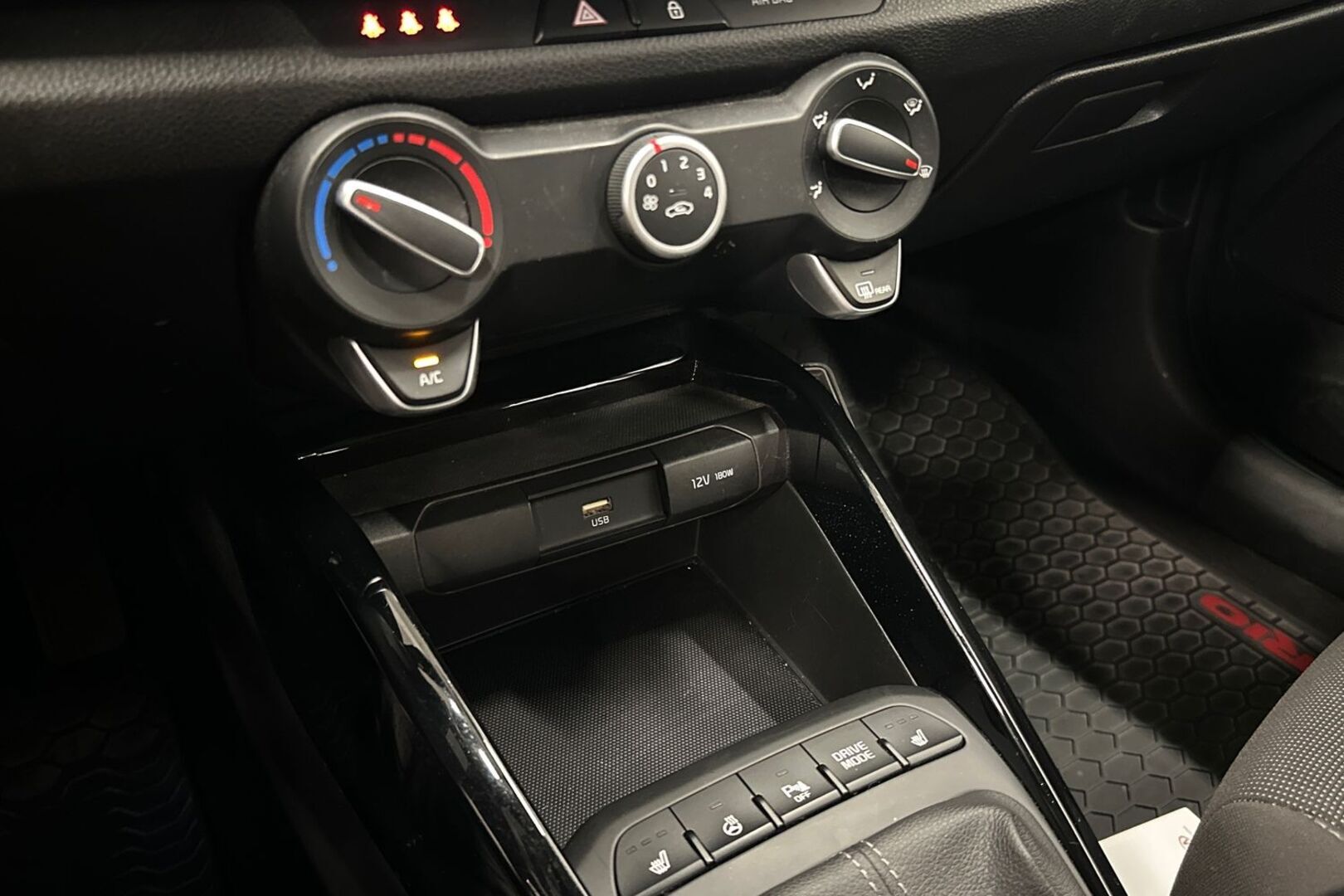 KIA Rio 2021