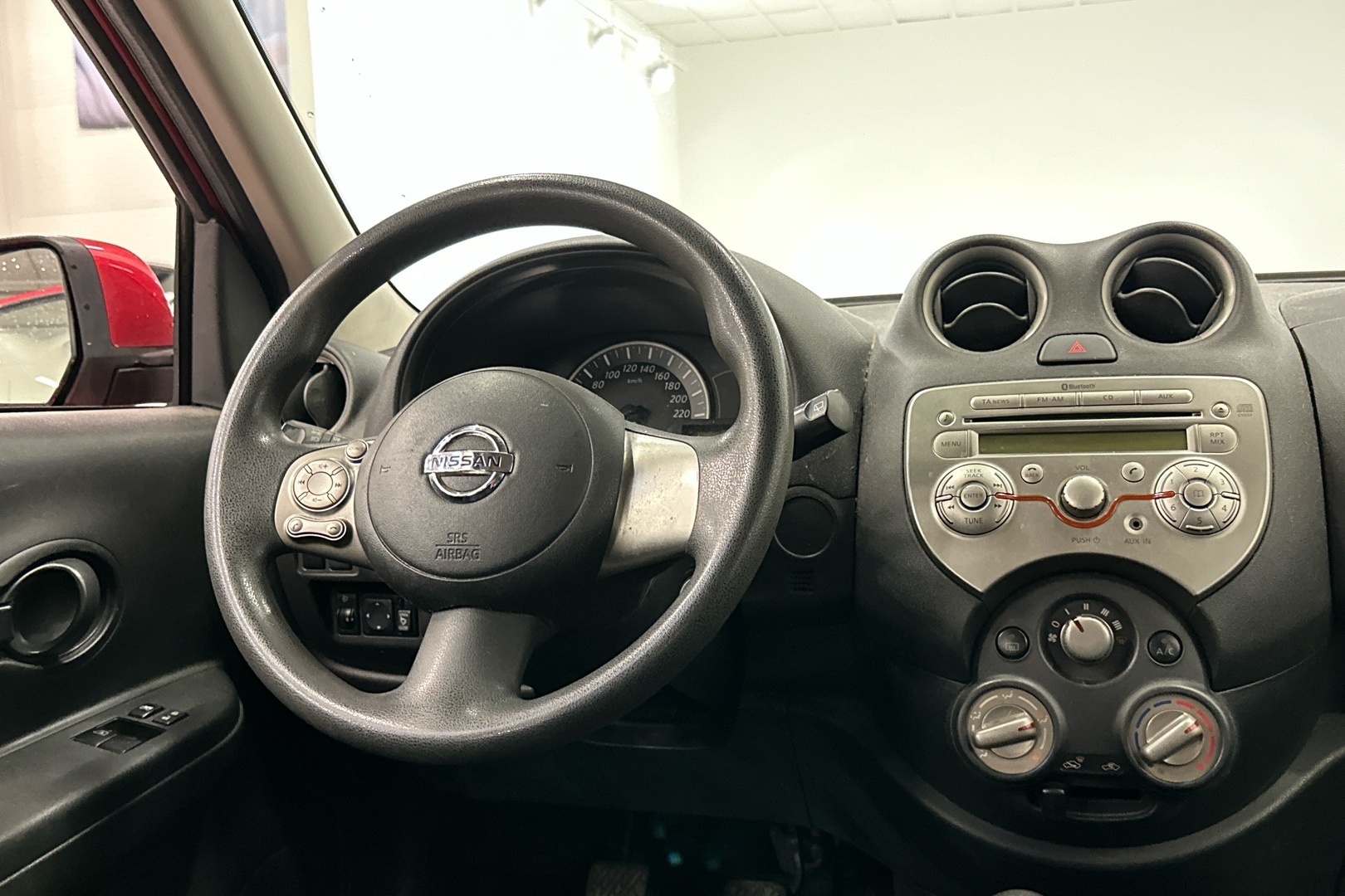 NISSAN Micra 2011