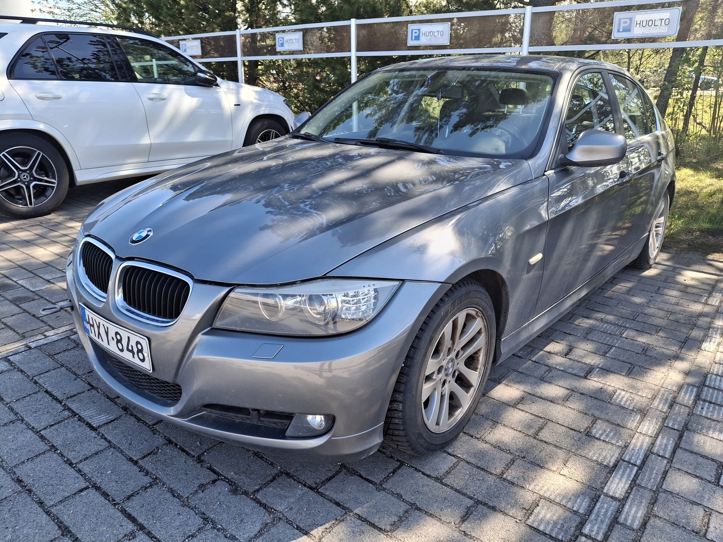 BMW 318 2011