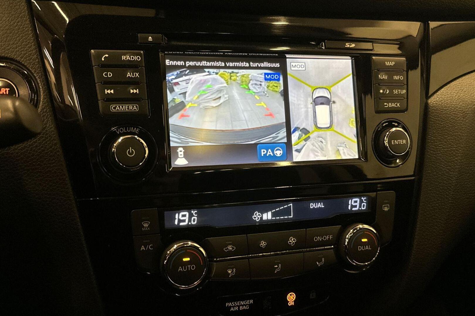 NISSAN Qashqai 2014