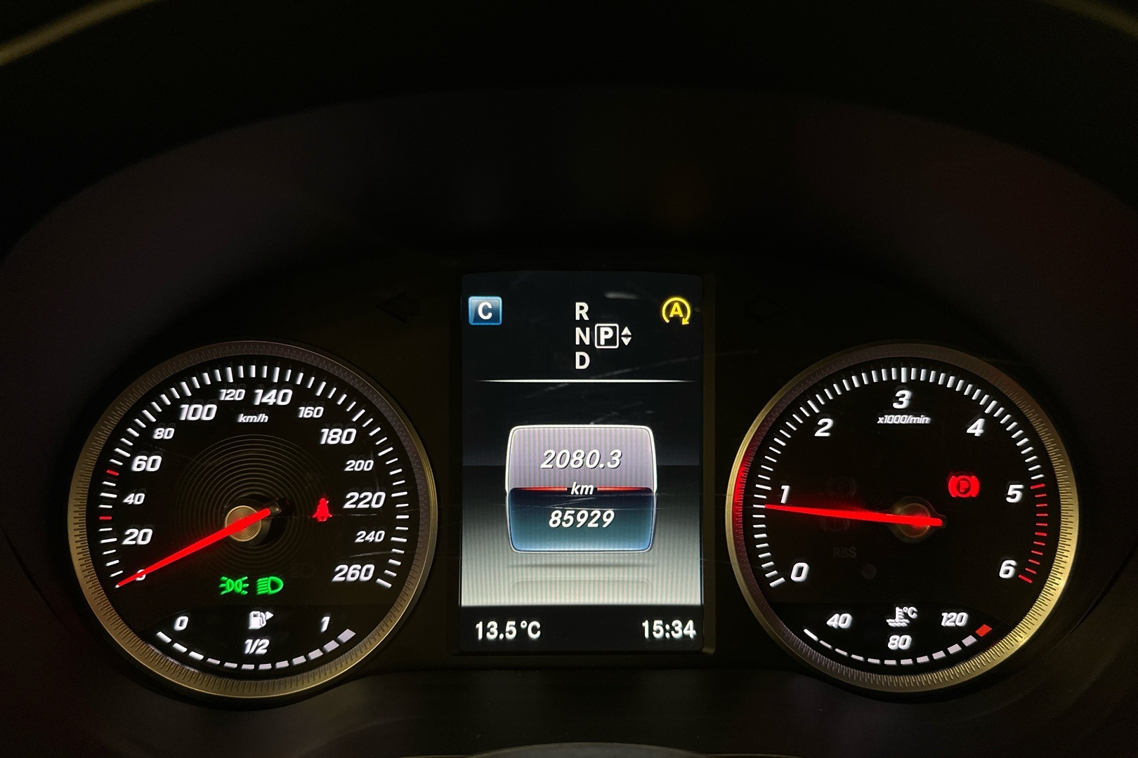 MERCEDES-BENZ C 2016