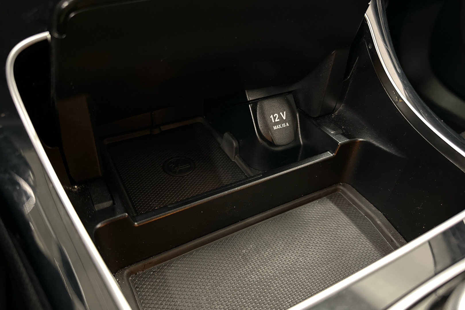 MERCEDES-BENZ C 2016