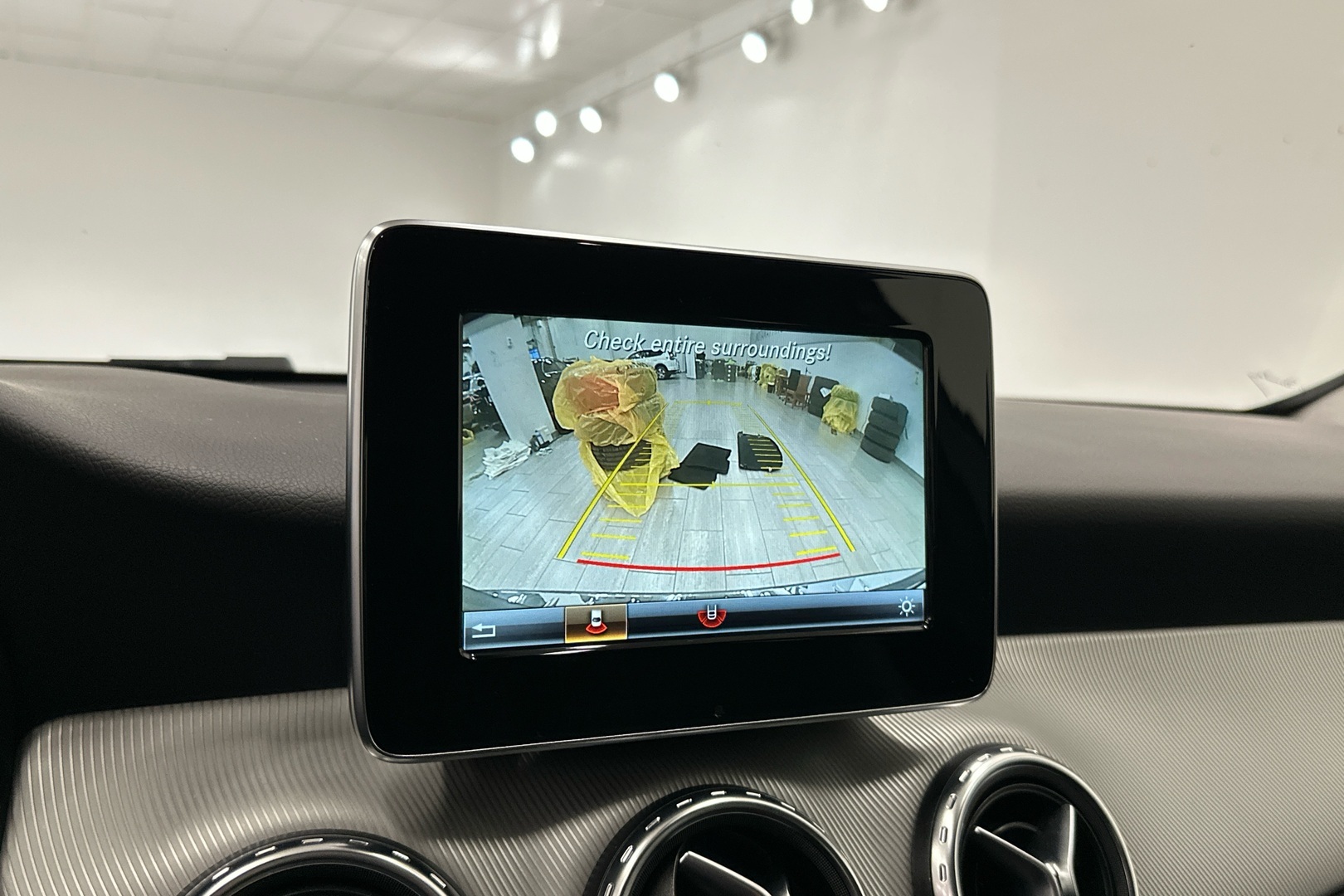 MERCEDES-BENZ GLA 2017