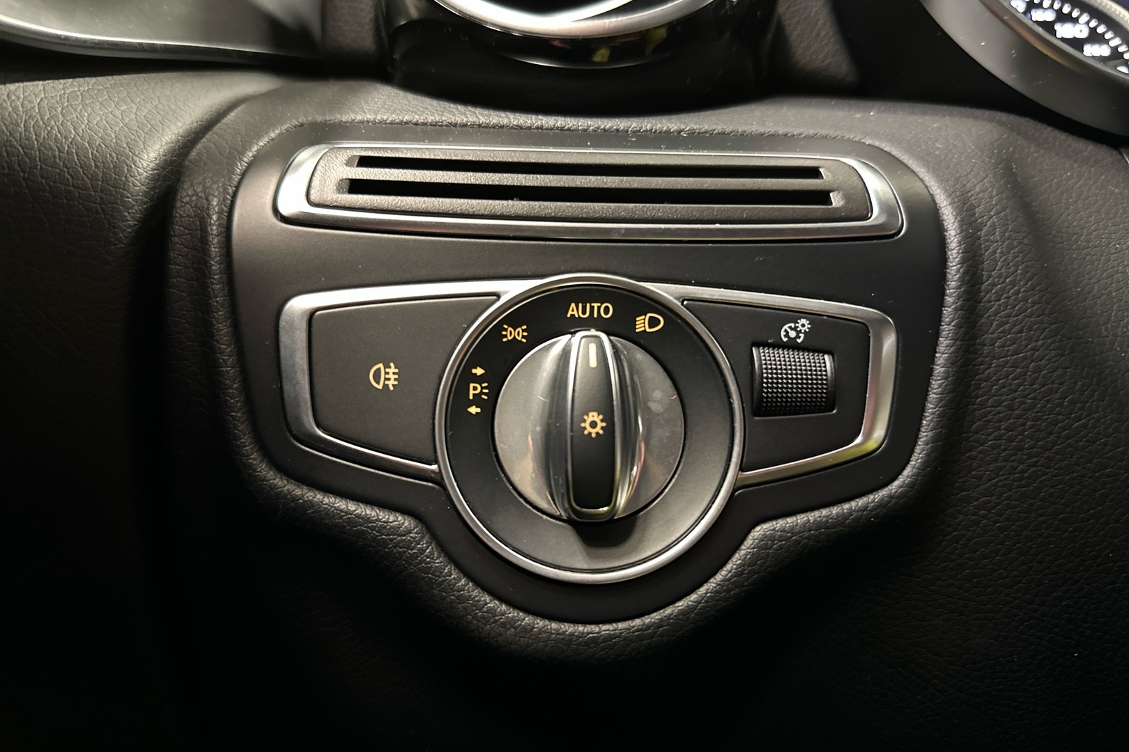 MERCEDES-BENZ GLC 2017