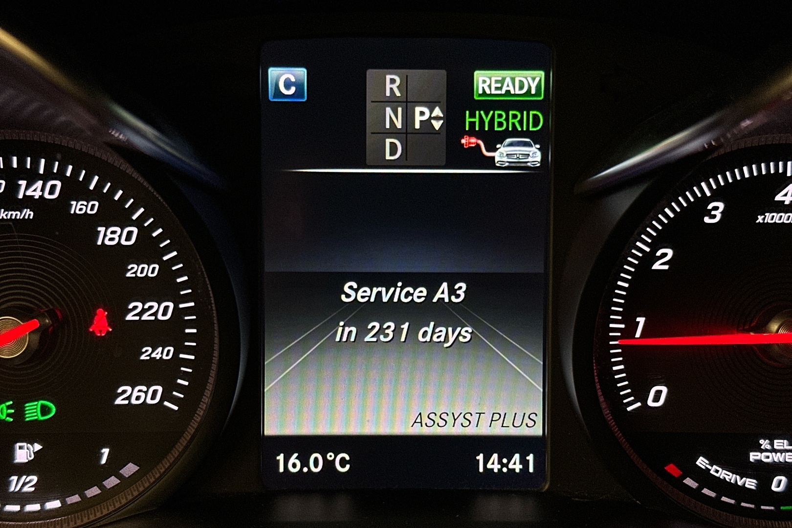 MERCEDES-BENZ GLC 2017