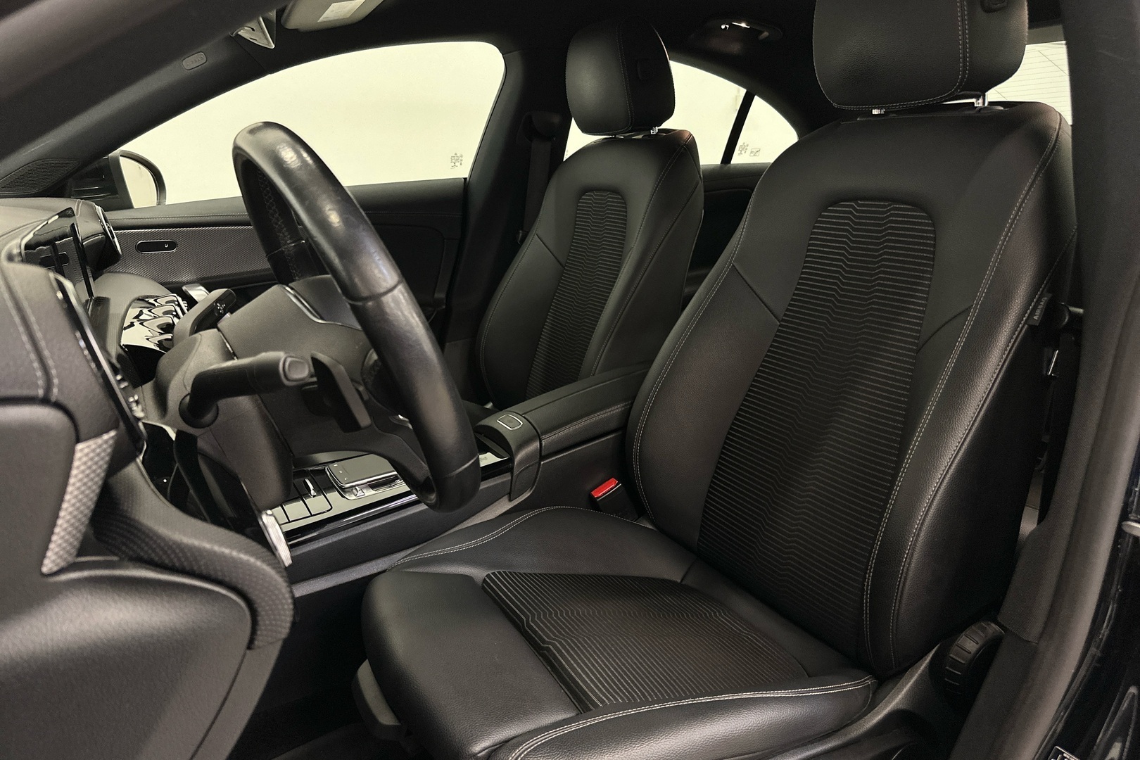 MERCEDES-BENZ CLA 2020