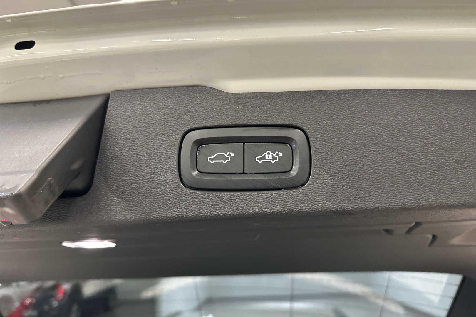 VOLVO V60 Cross Country 2021