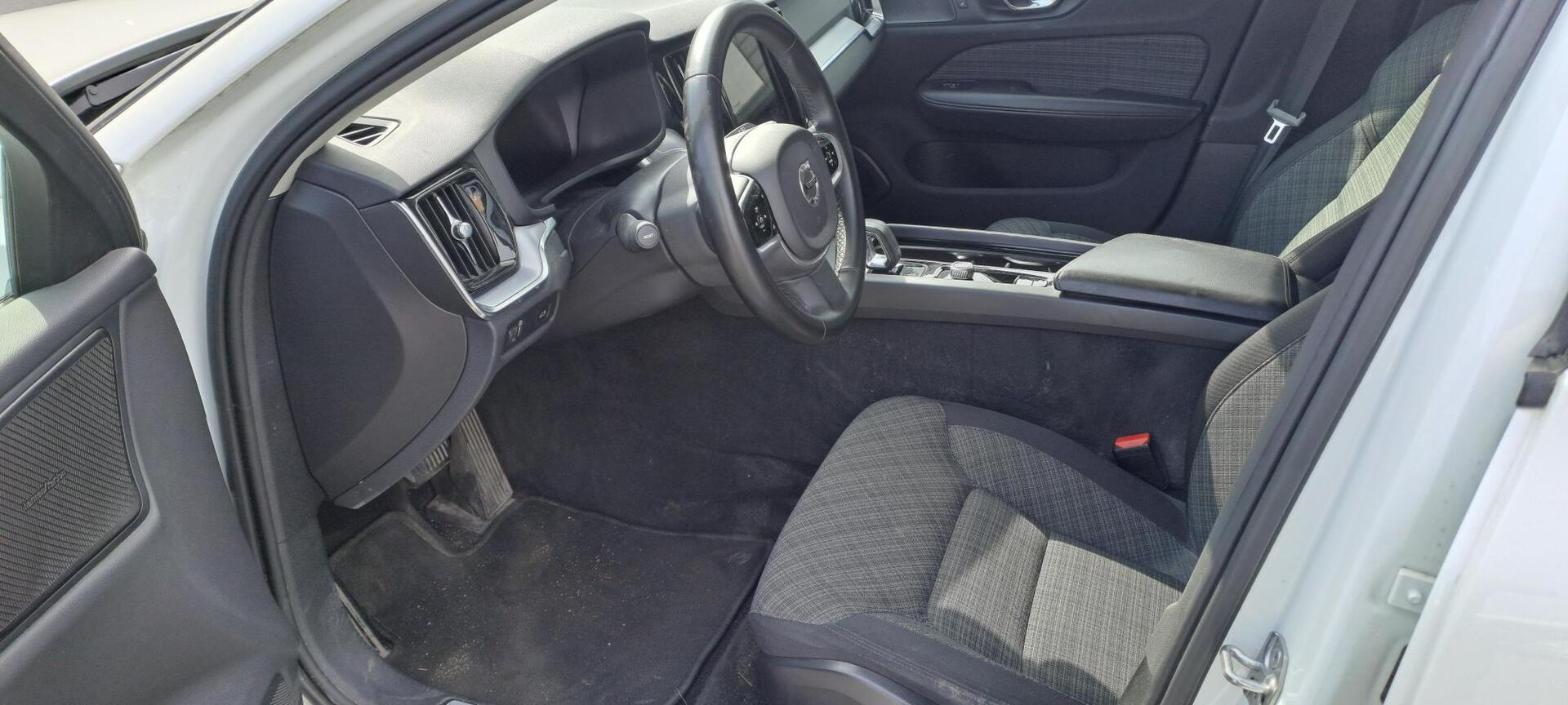 VOLVO V60 Cross Country 2021
