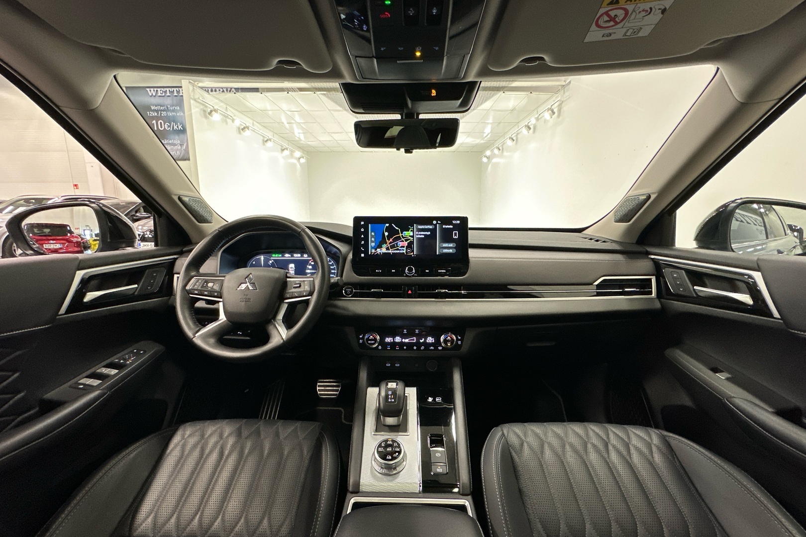 MITSUBISHI OUTLANDER 2025