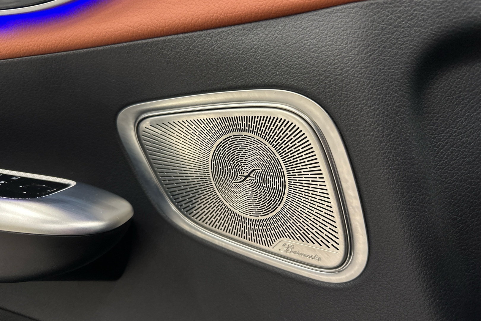 MERCEDES-BENZ GLC 2024