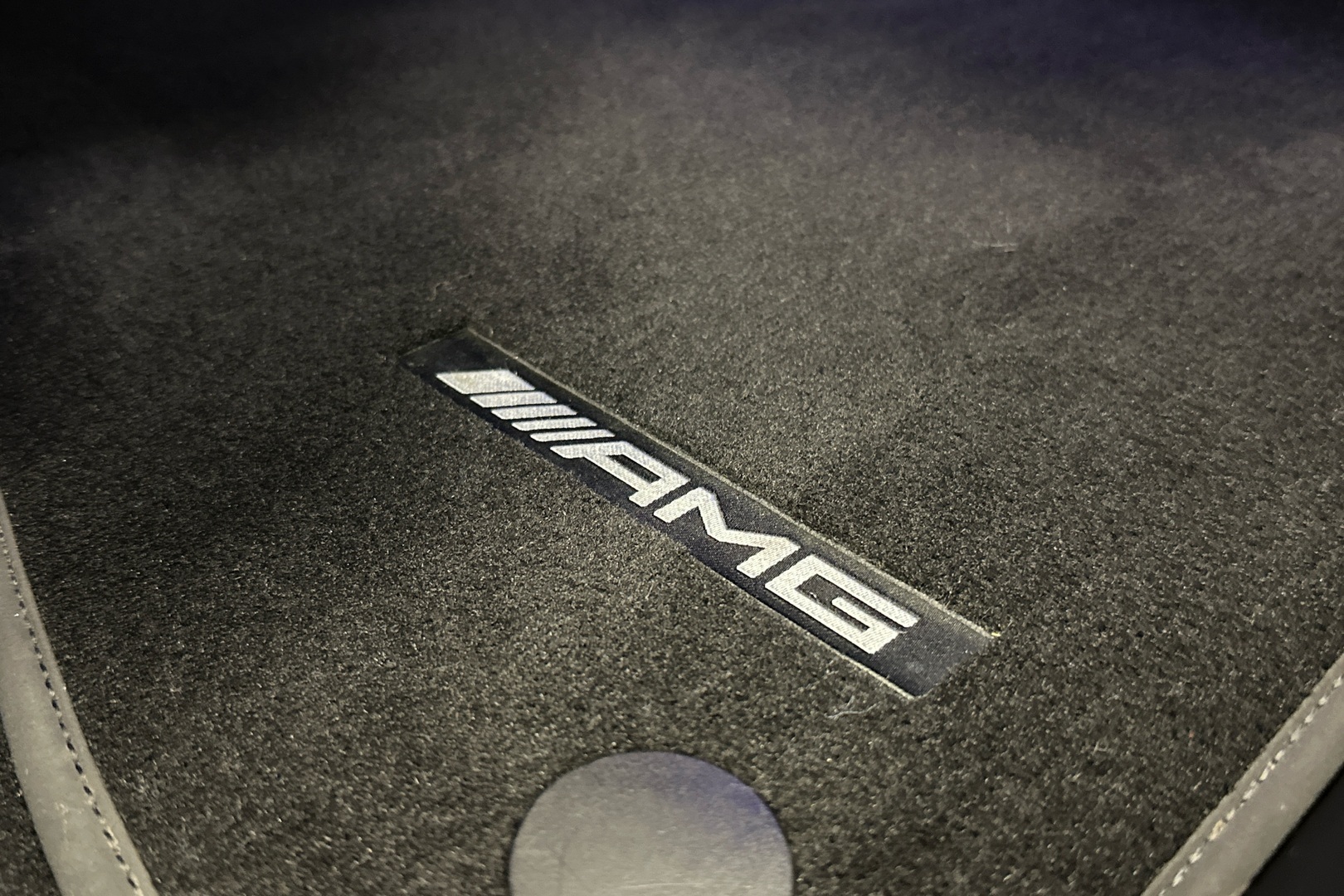 MERCEDES-BENZ EQE SUV 2025