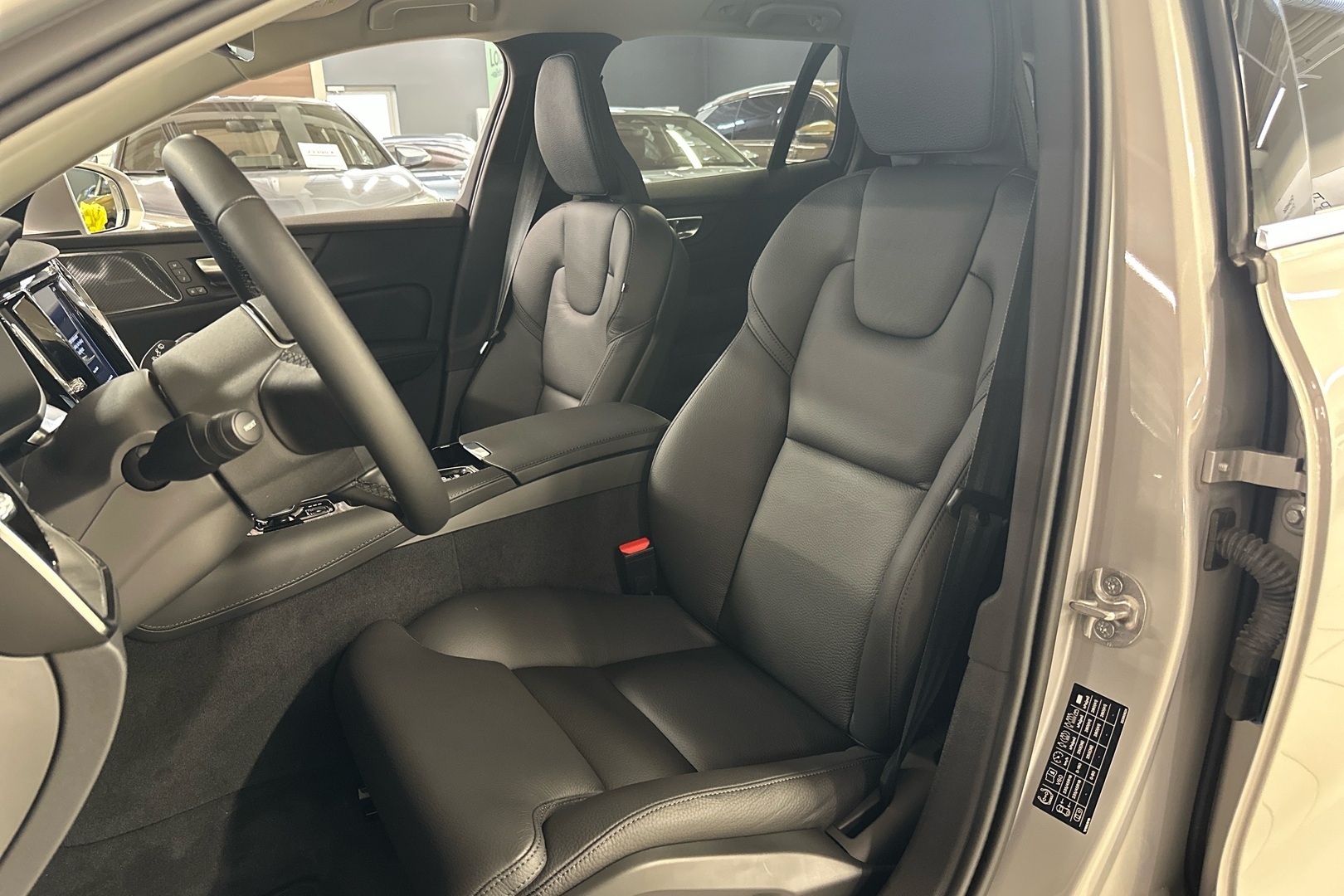 VOLVO V60 8